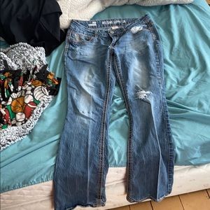 boot cut jeans